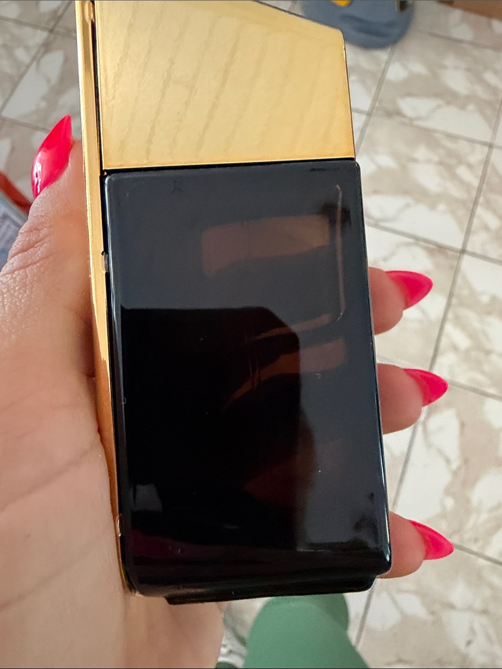 Paco Rabanne 1 Million Elixir Bottle - Gold & Black - Picture 4 of 6